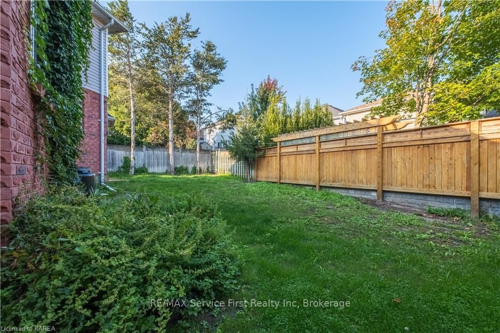 Photo 7 of 94 Manor Road, Loyalist, Bath — HOMEH