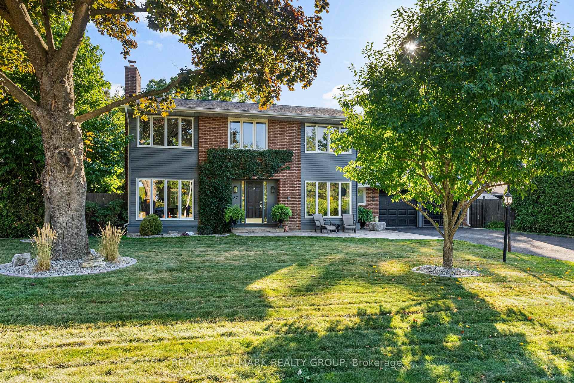 Photo 4 of 87 Leacock Drive, Ottawa, Kanata - Beaverbrook — HOMEH