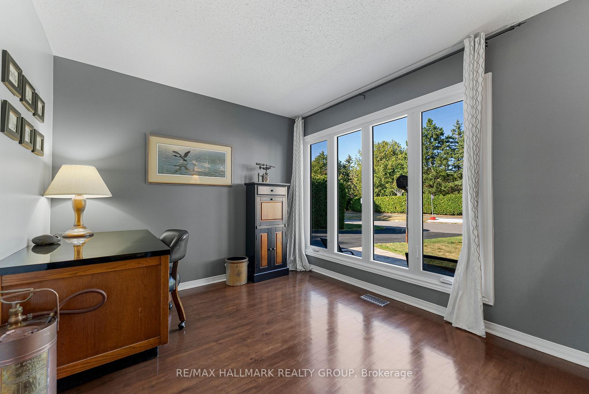 Photo 12 of 87 Leacock Drive, Ottawa, Kanata - Beaverbrook — HOMEH