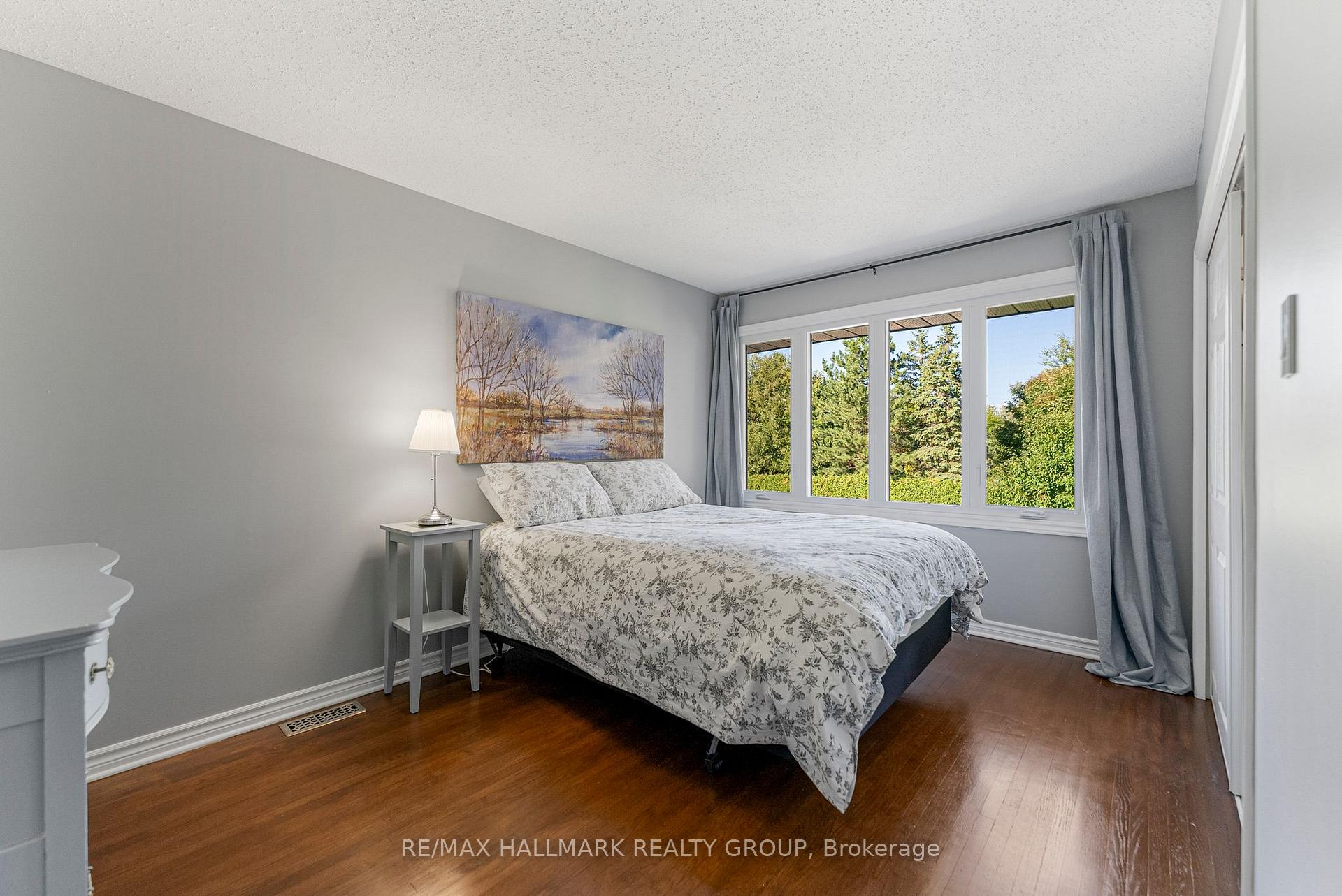 Photo 33 of 87 Leacock Drive, Ottawa, Kanata - Beaverbrook — HOMEH