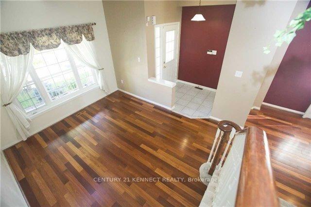 Photo 4 of 18 Pinecrest Street, Markham, Wismer — HOMEH