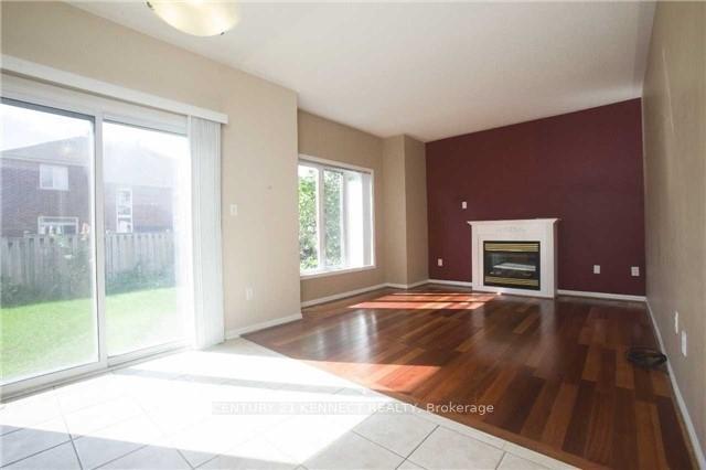 Photo 5 of 18 Pinecrest Street, Markham, Wismer — HOMEH