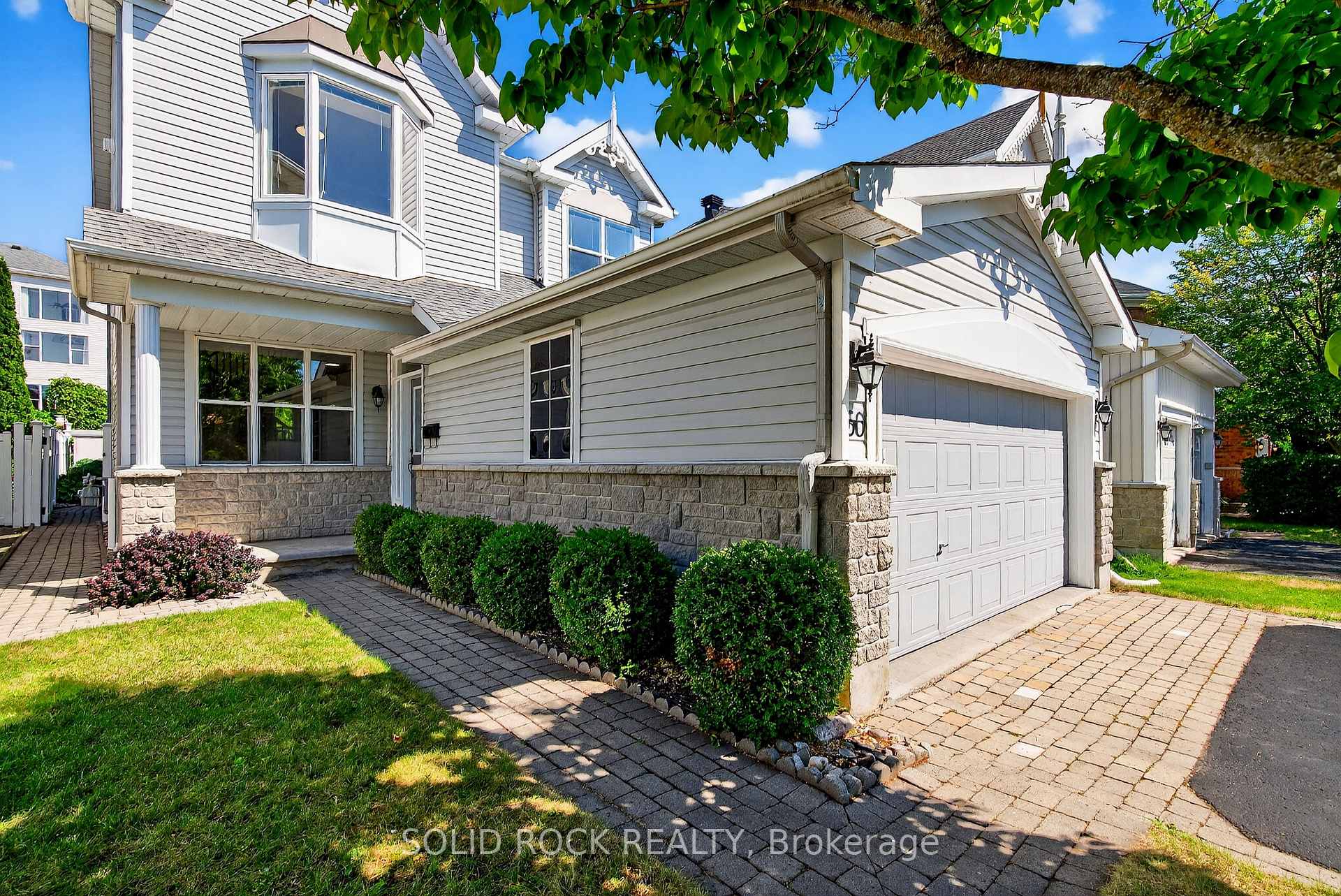 Photo 2 of 50 Insmill Crescent, Ottawa, Kanata - Kanata Lakes/Heritage Hills — HOMEH
