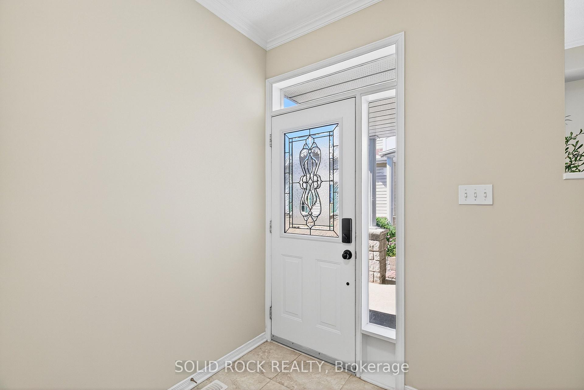 Photo 6 of 50 Insmill Crescent, Ottawa, Kanata - Kanata Lakes/Heritage Hills — HOMEH