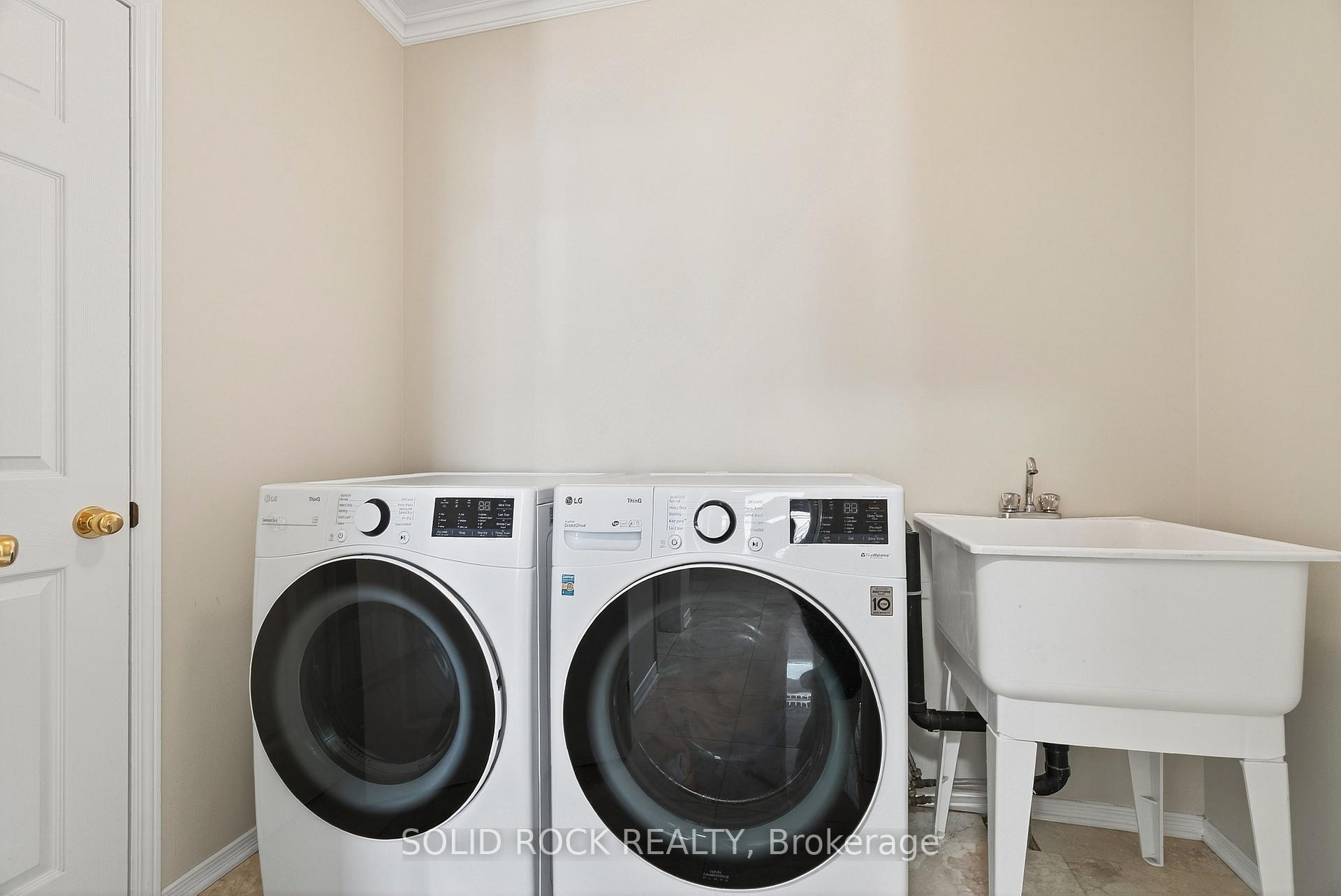Photo 16 of 50 Insmill Crescent, Ottawa, Kanata - Kanata Lakes/Heritage Hills — HOMEH