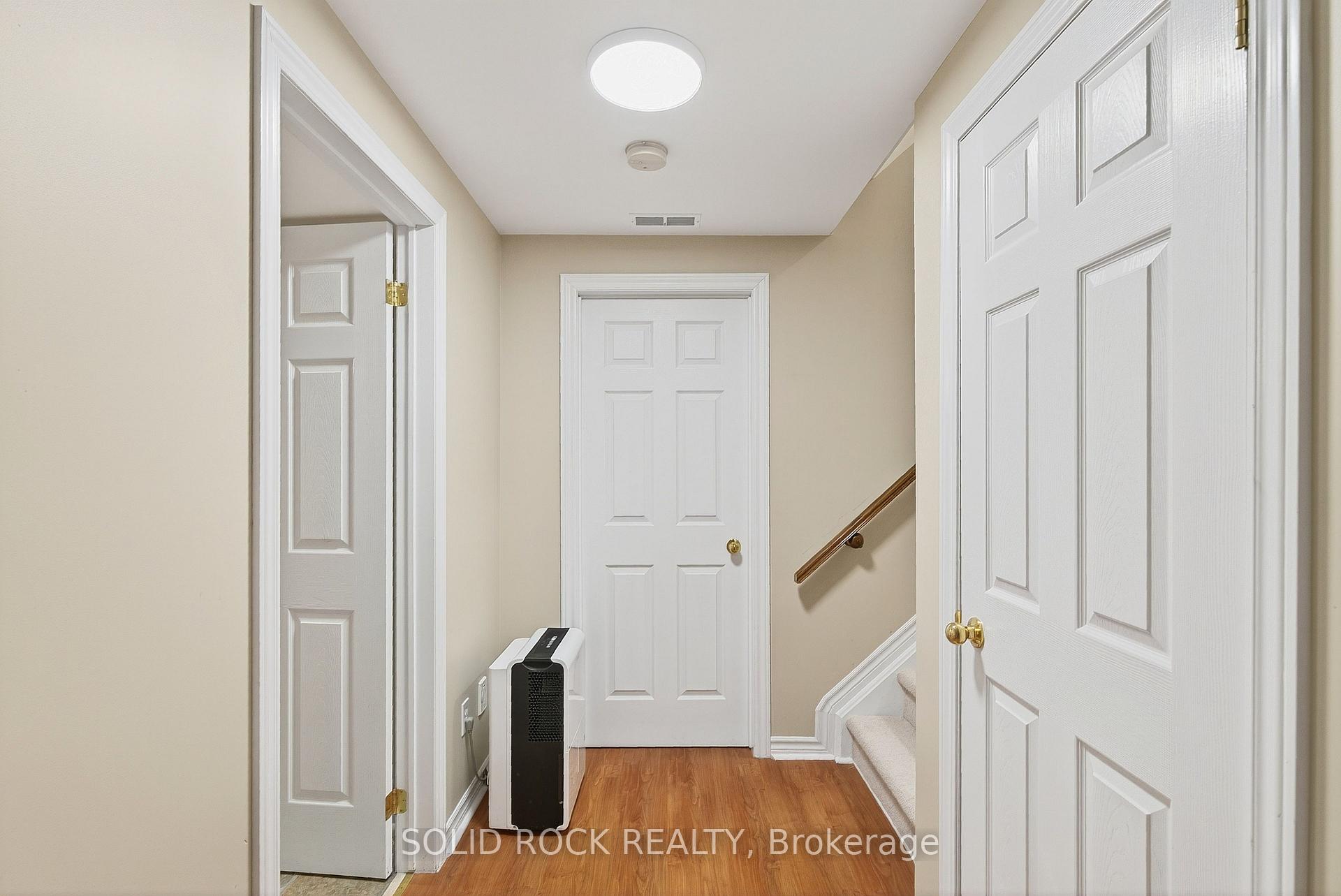 Photo 34 of 50 Insmill Crescent, Ottawa, Kanata - Kanata Lakes/Heritage Hills — HOMEH