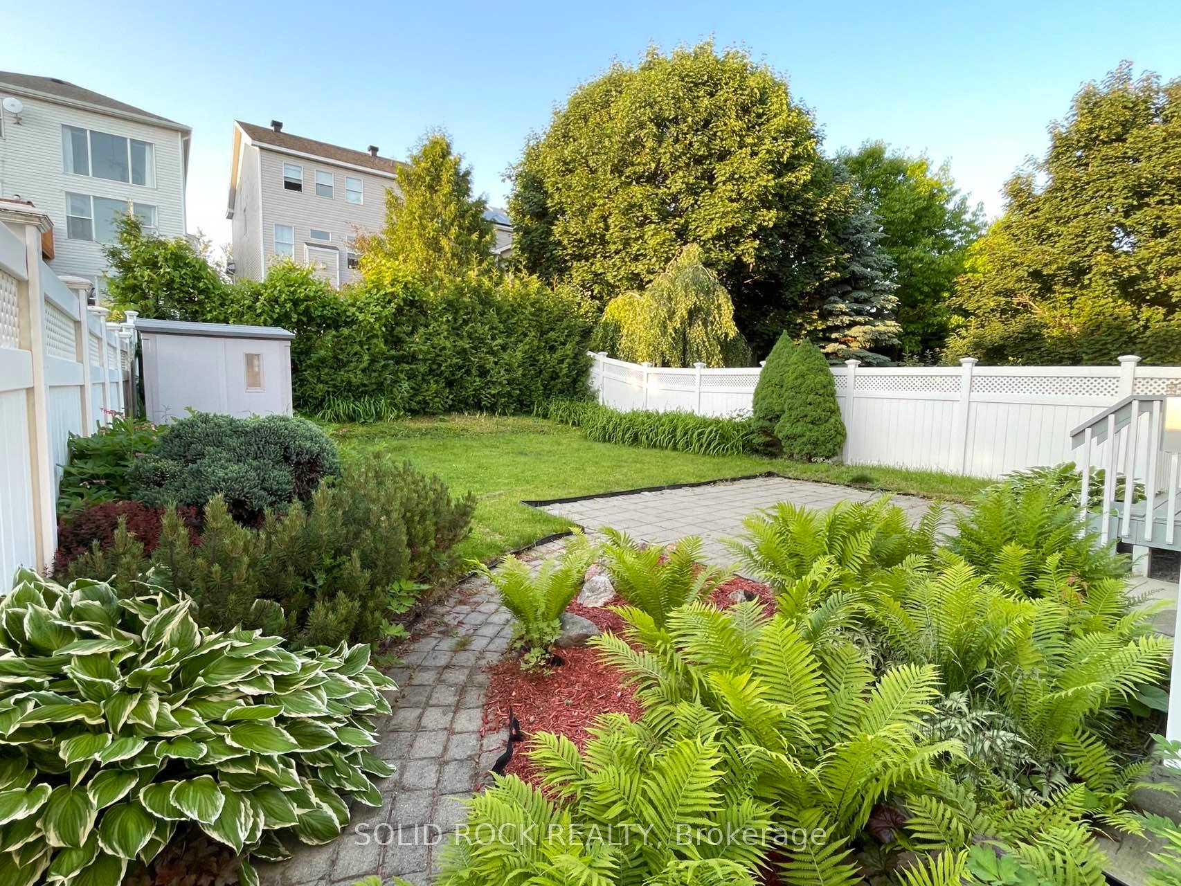 Photo 39 of 50 Insmill Crescent, Ottawa, Kanata - Kanata Lakes/Heritage Hills — HOMEH
