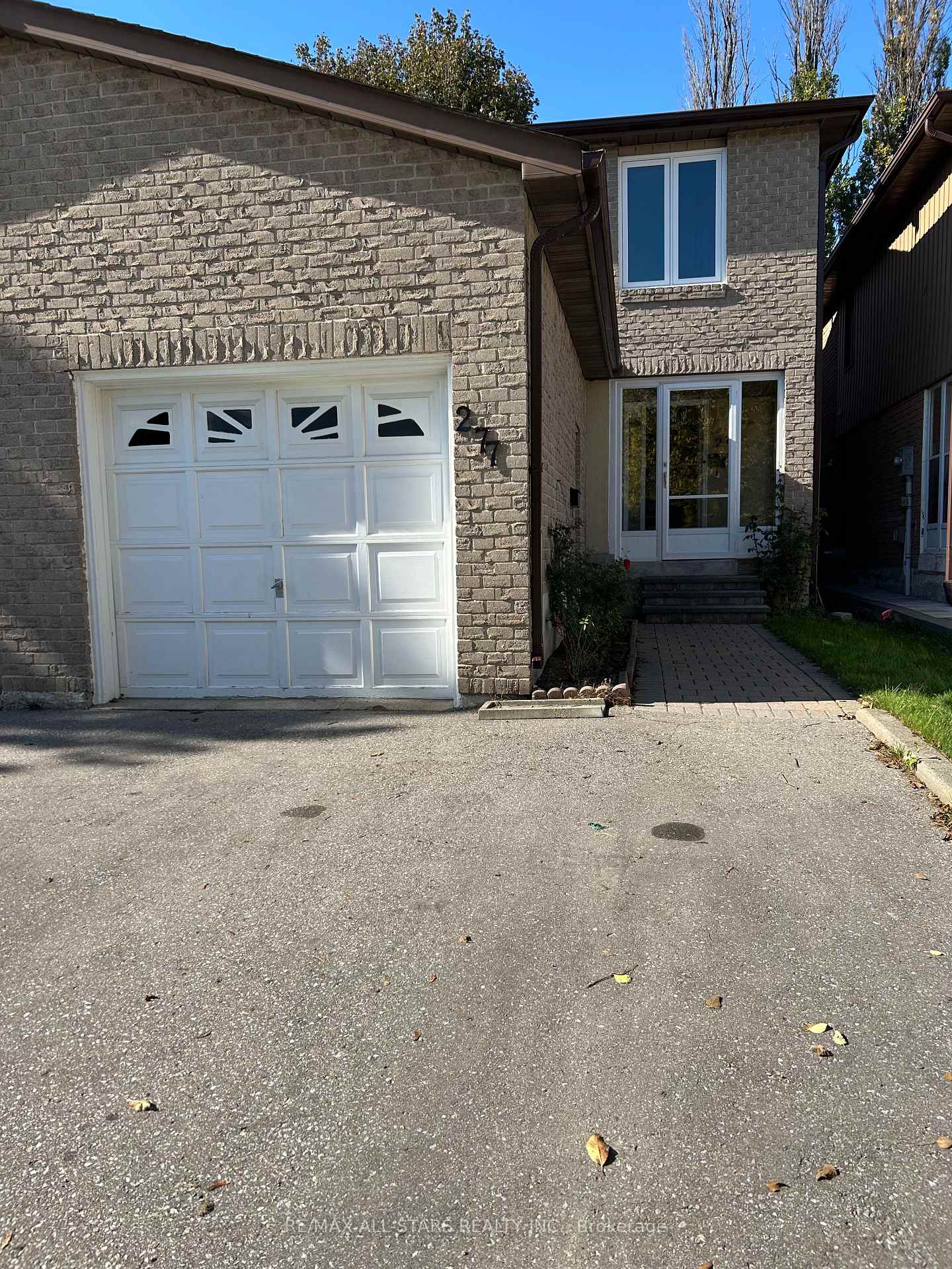 Photo 1 of 277 Risebrough Circuit, Markham, Milliken Mills West — HOMEH