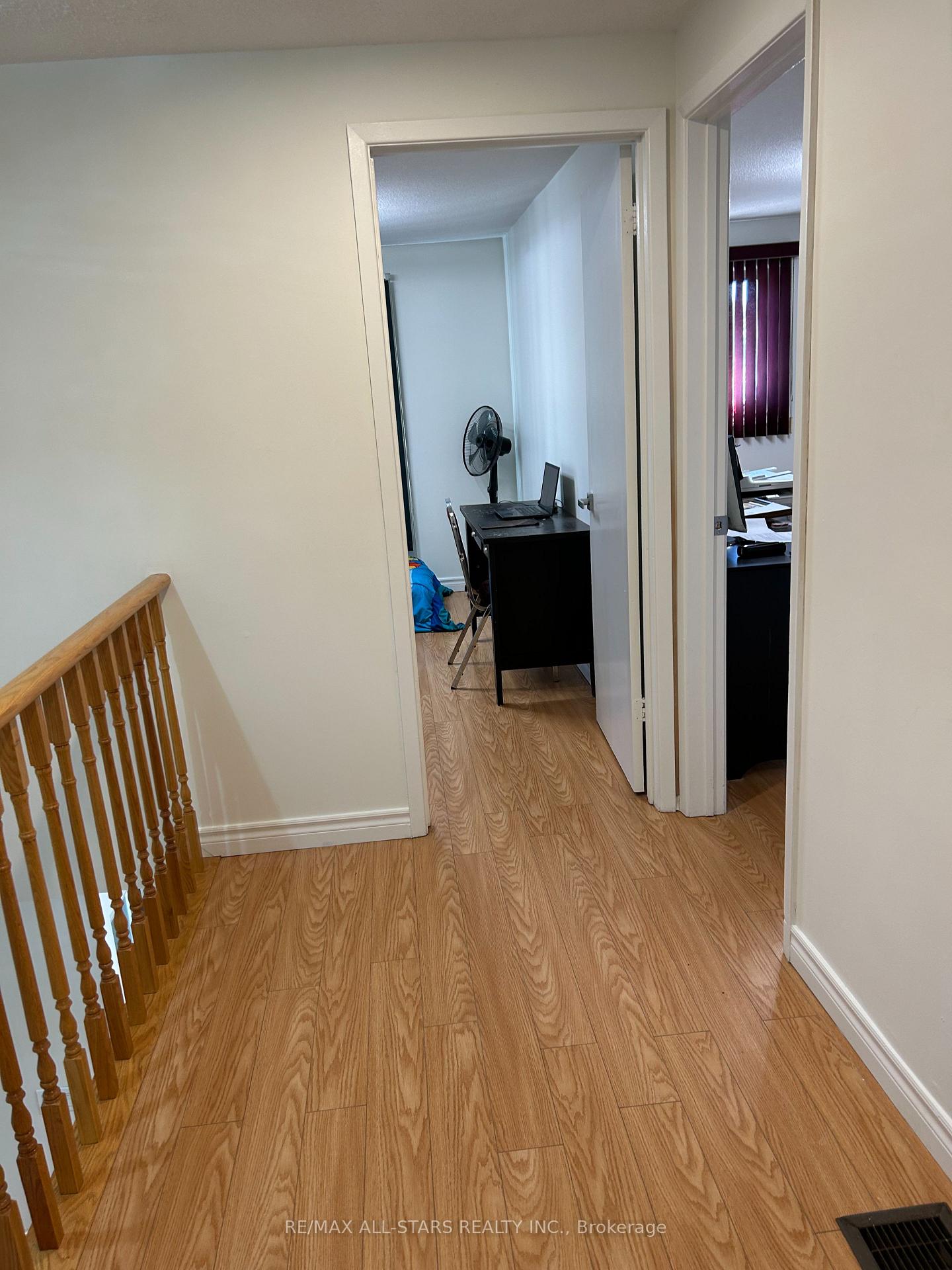 Photo 19 of 277 Risebrough Circuit, Markham, Milliken Mills West — HOMEH