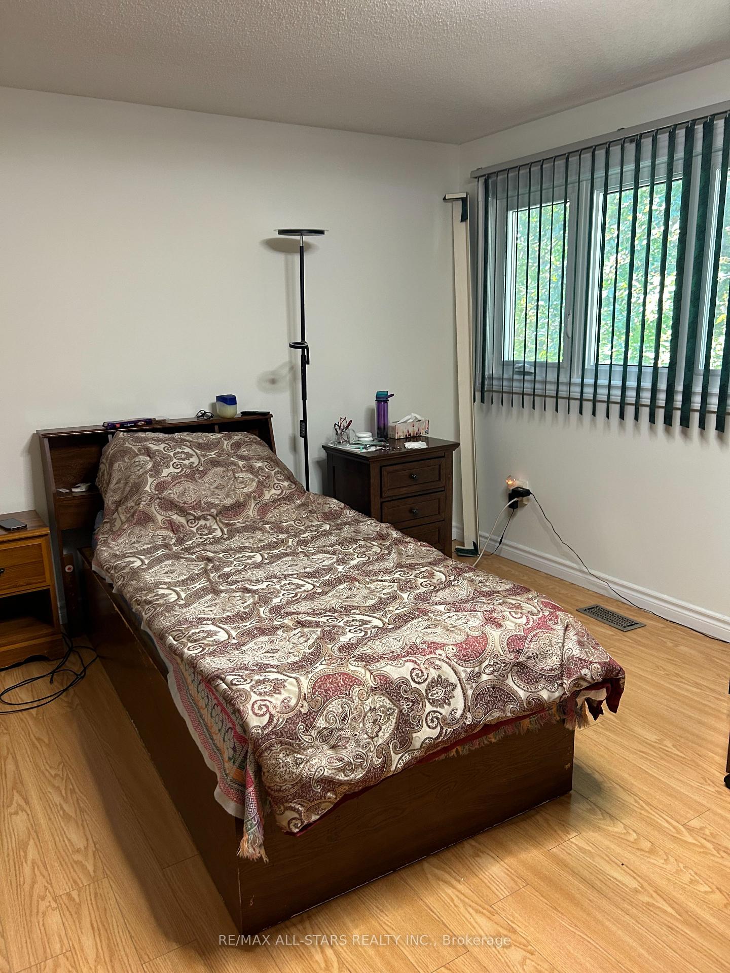 Photo 20 of 277 Risebrough Circuit, Markham, Milliken Mills West — HOMEH