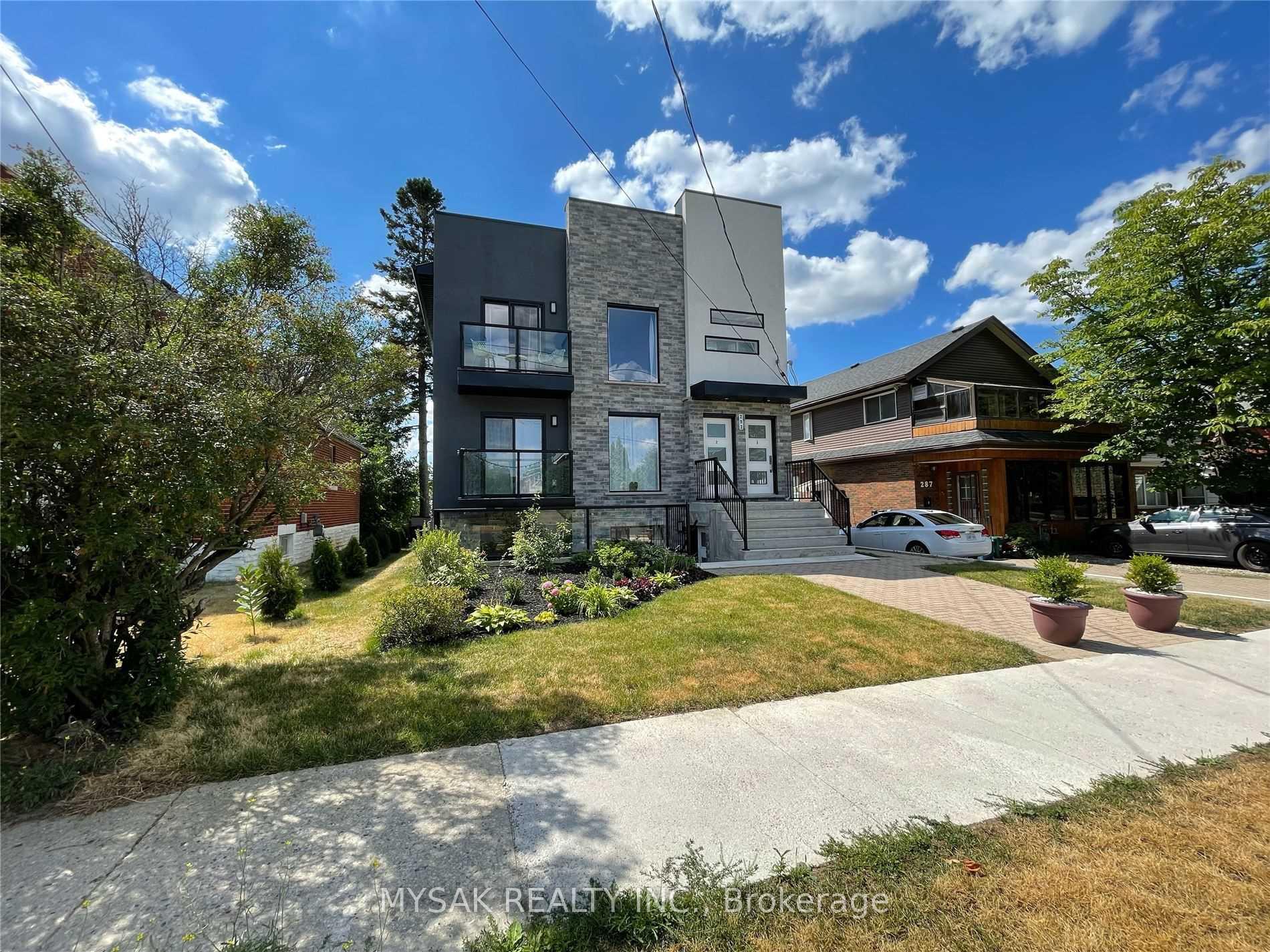 Photo 2 of Unit 2, 293 Blucher Boulevard, Kitchener — HOMEH