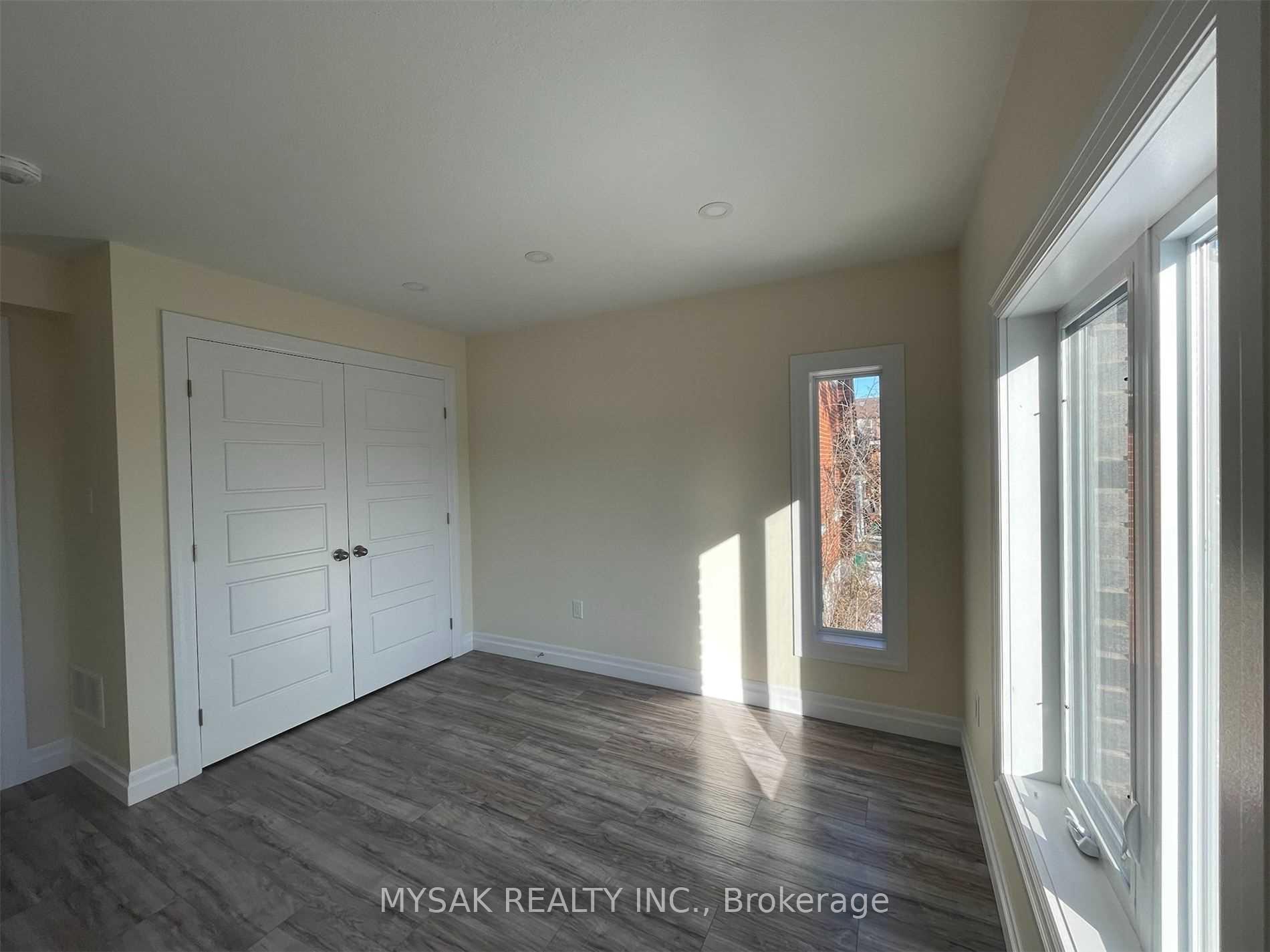 Photo 8 of Unit 2, 293 Blucher Boulevard, Kitchener — HOMEH