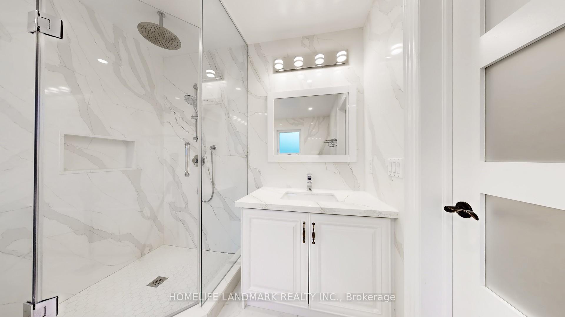 Photo 23 of 14 Casson Place, Markham, Unionville — HOMEH