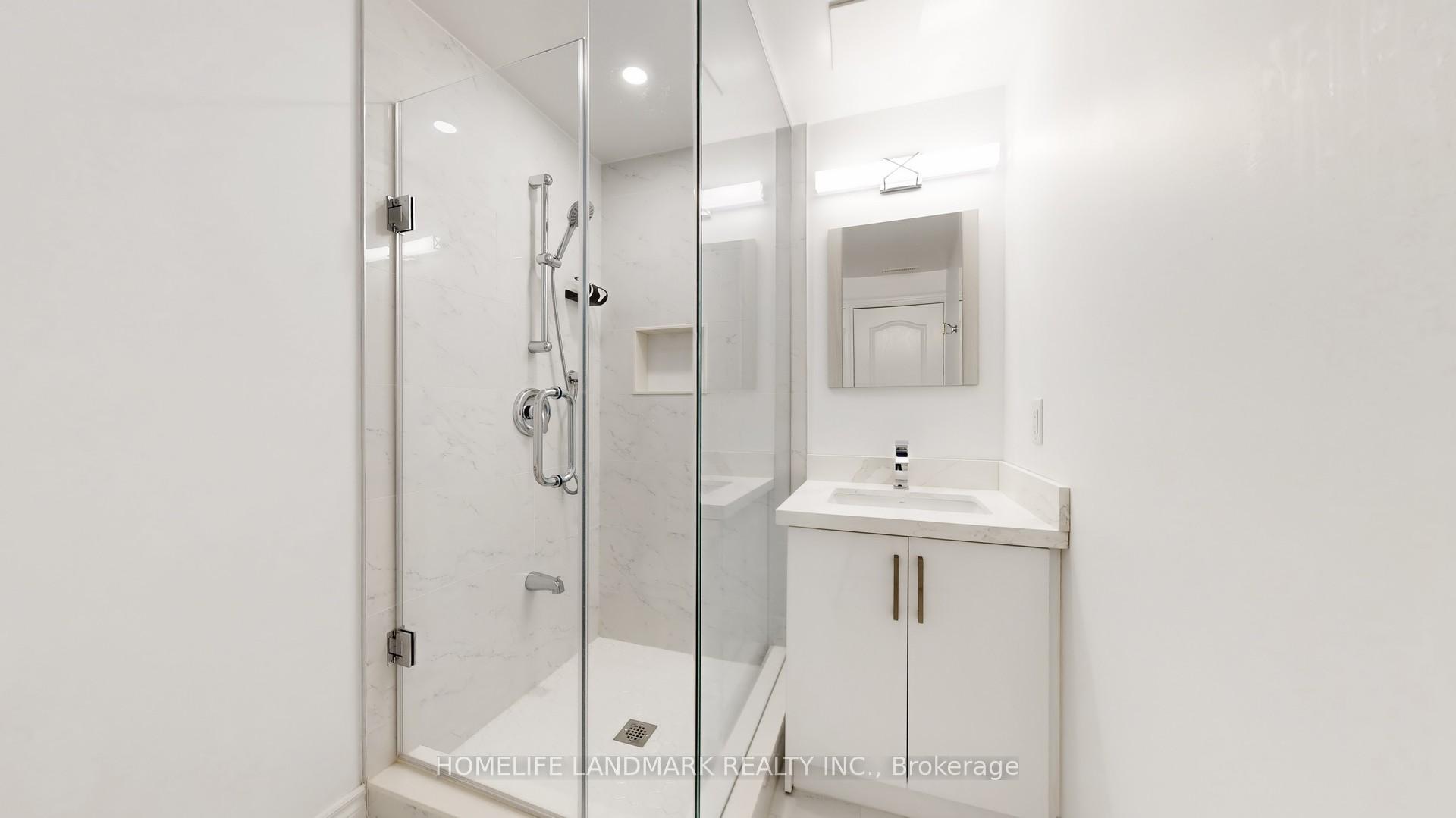 Photo 41 of 14 Casson Place, Markham, Unionville — HOMEH