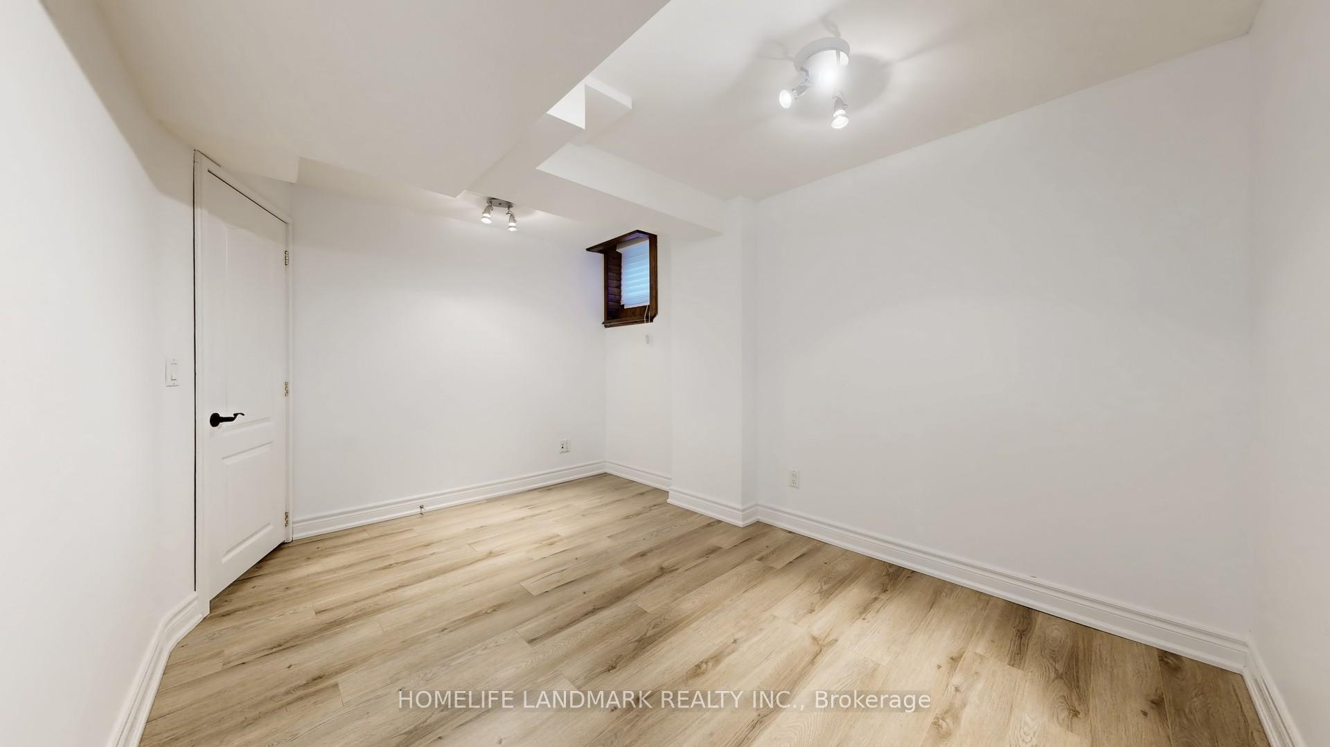 Photo 42 of 14 Casson Place, Markham, Unionville — HOMEH