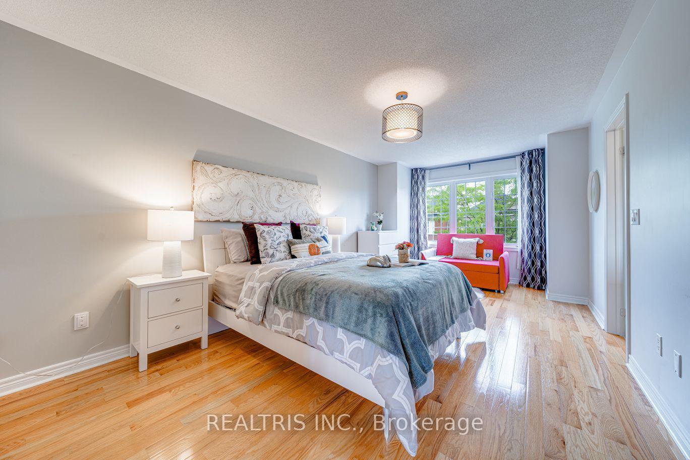 Photo 5 of 59 Honey Glen Avenue, Markham, Cornell — HOMEH