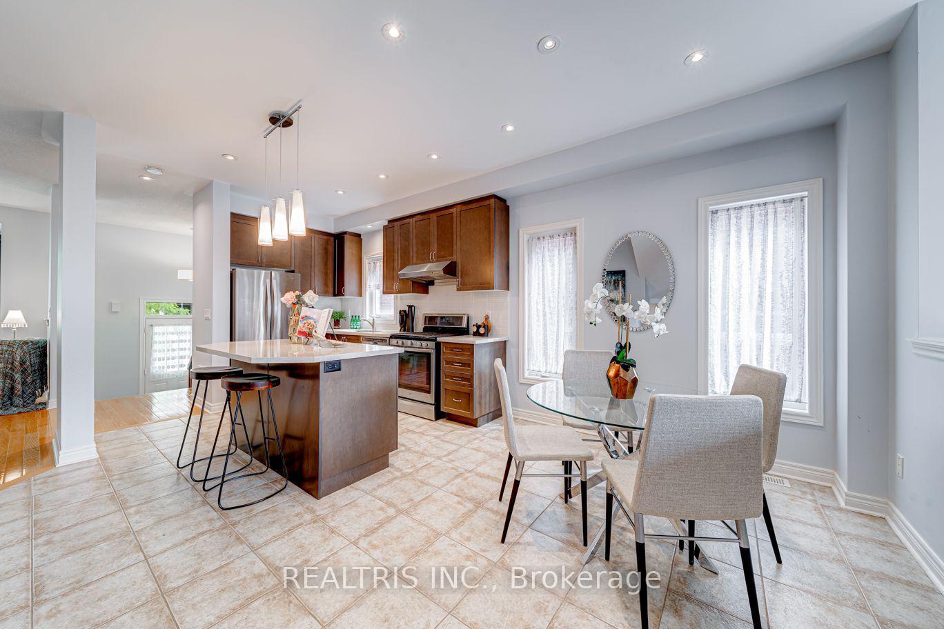 Photo 14 of 59 Honey Glen Avenue, Markham, Cornell — HOMEH