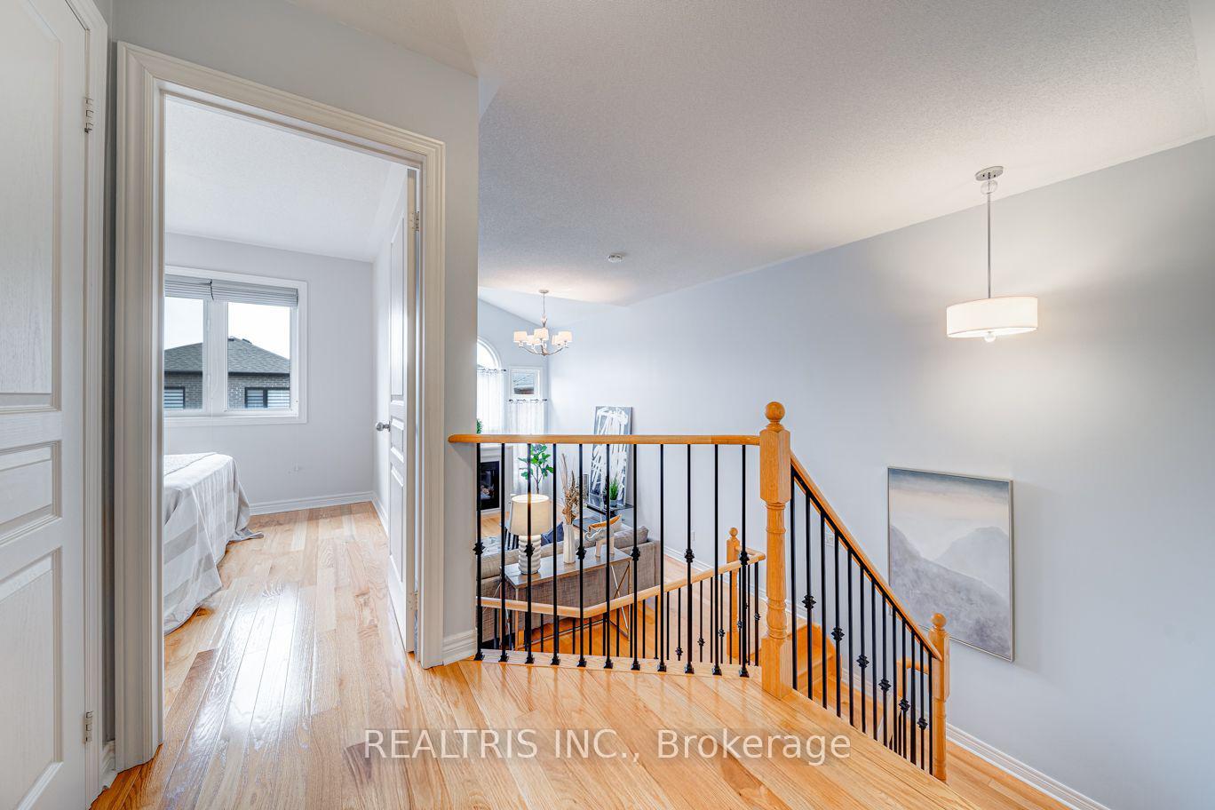 Photo 34 of 59 Honey Glen Avenue, Markham, Cornell — HOMEH