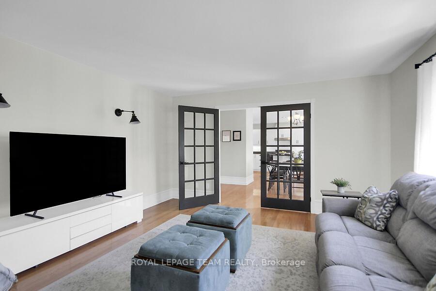 Photo 20 of 23 Windgate Crescent, Ottawa, Kanata - Emerald Meadows/Trailwest — HOMEH