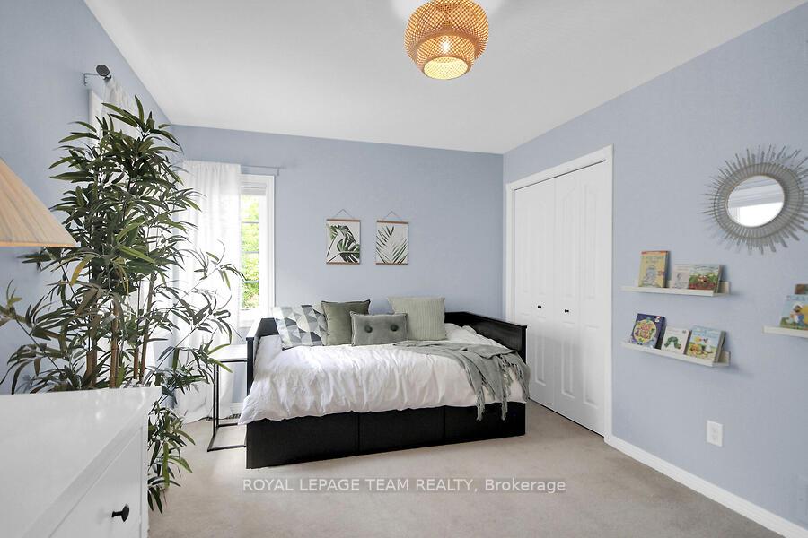Photo 28 of 23 Windgate Crescent, Ottawa, Kanata - Emerald Meadows/Trailwest — HOMEH