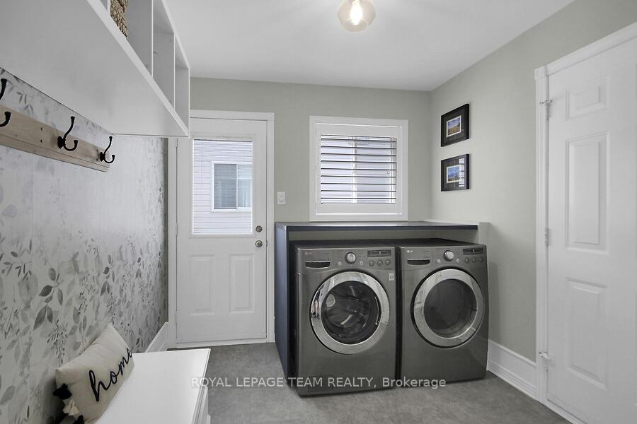 Photo 36 of 23 Windgate Crescent, Ottawa, Kanata - Emerald Meadows/Trailwest — HOMEH