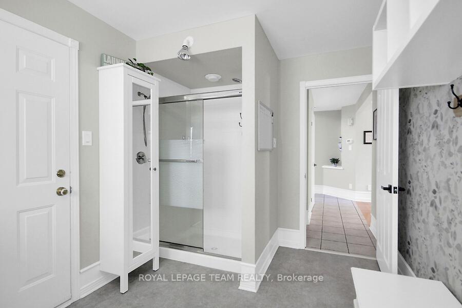 Photo 37 of 23 Windgate Crescent, Ottawa, Kanata - Emerald Meadows/Trailwest — HOMEH