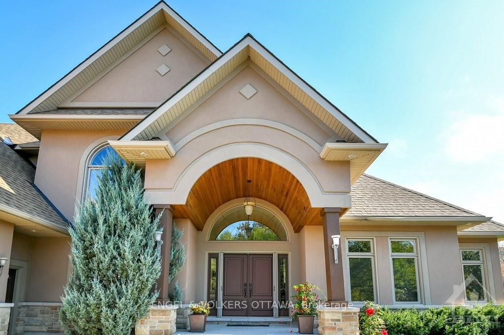 Photo 3 of 5844 Longhearth Way, Ottawa, Manotick East to Manotick Station — HOMEH