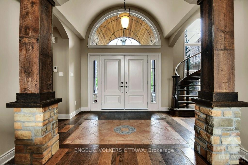Photo 4 of 5844 Longhearth Way, Ottawa, Manotick East to Manotick Station — HOMEH