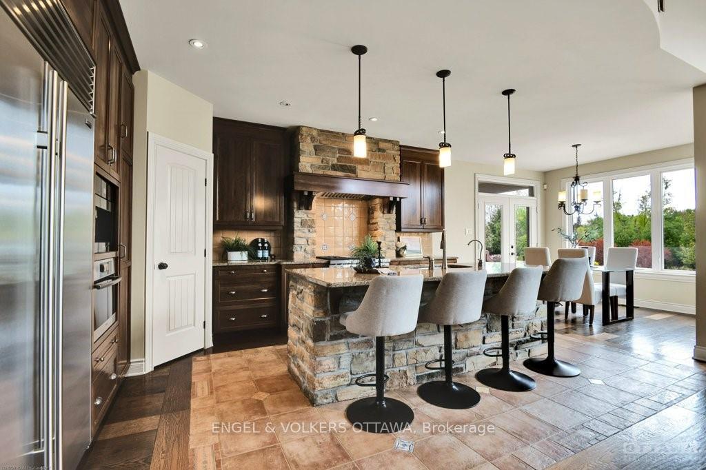 Photo 8 of 5844 Longhearth Way, Ottawa, Manotick East to Manotick Station — HOMEH