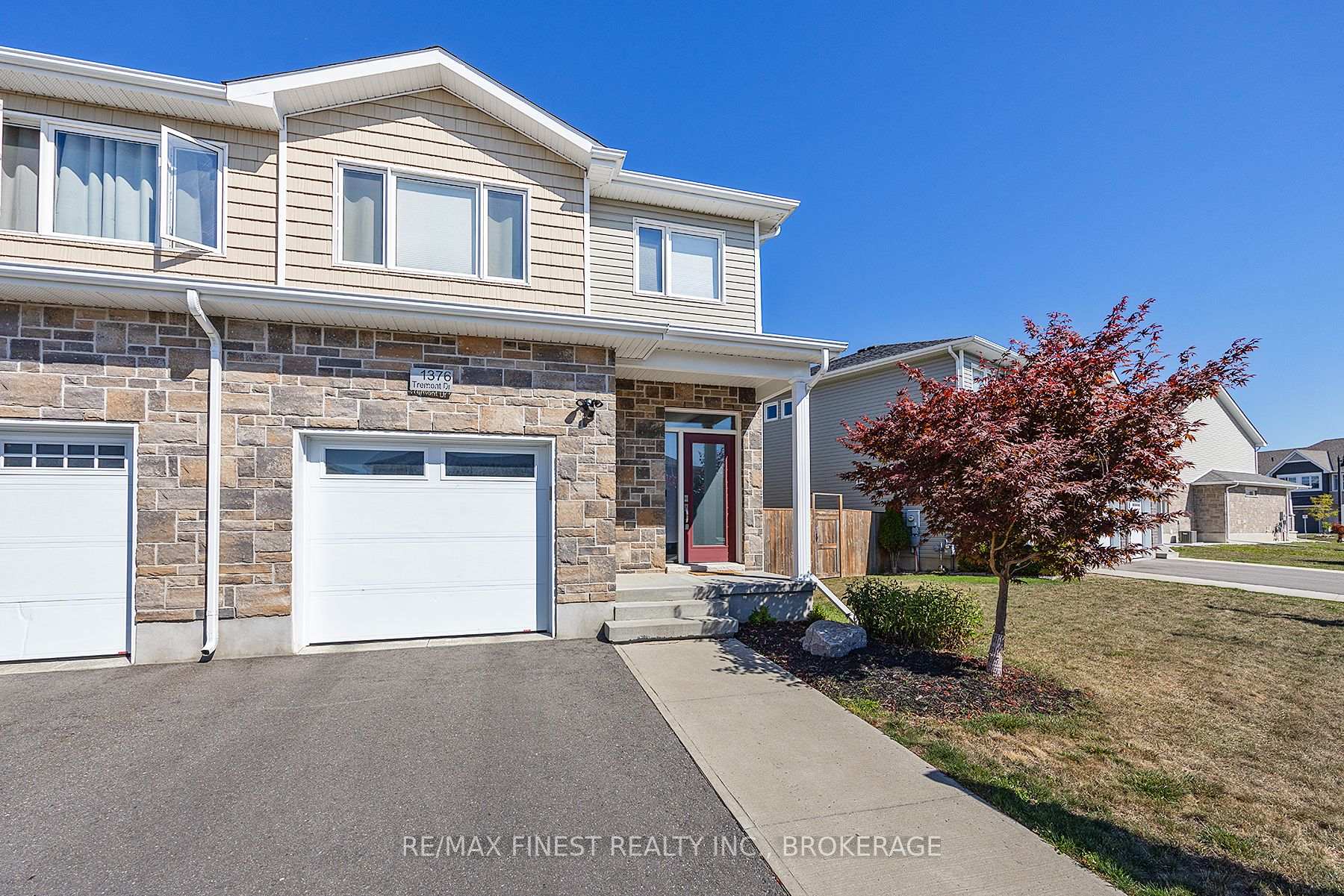 Front of 1376 Tremont Drive