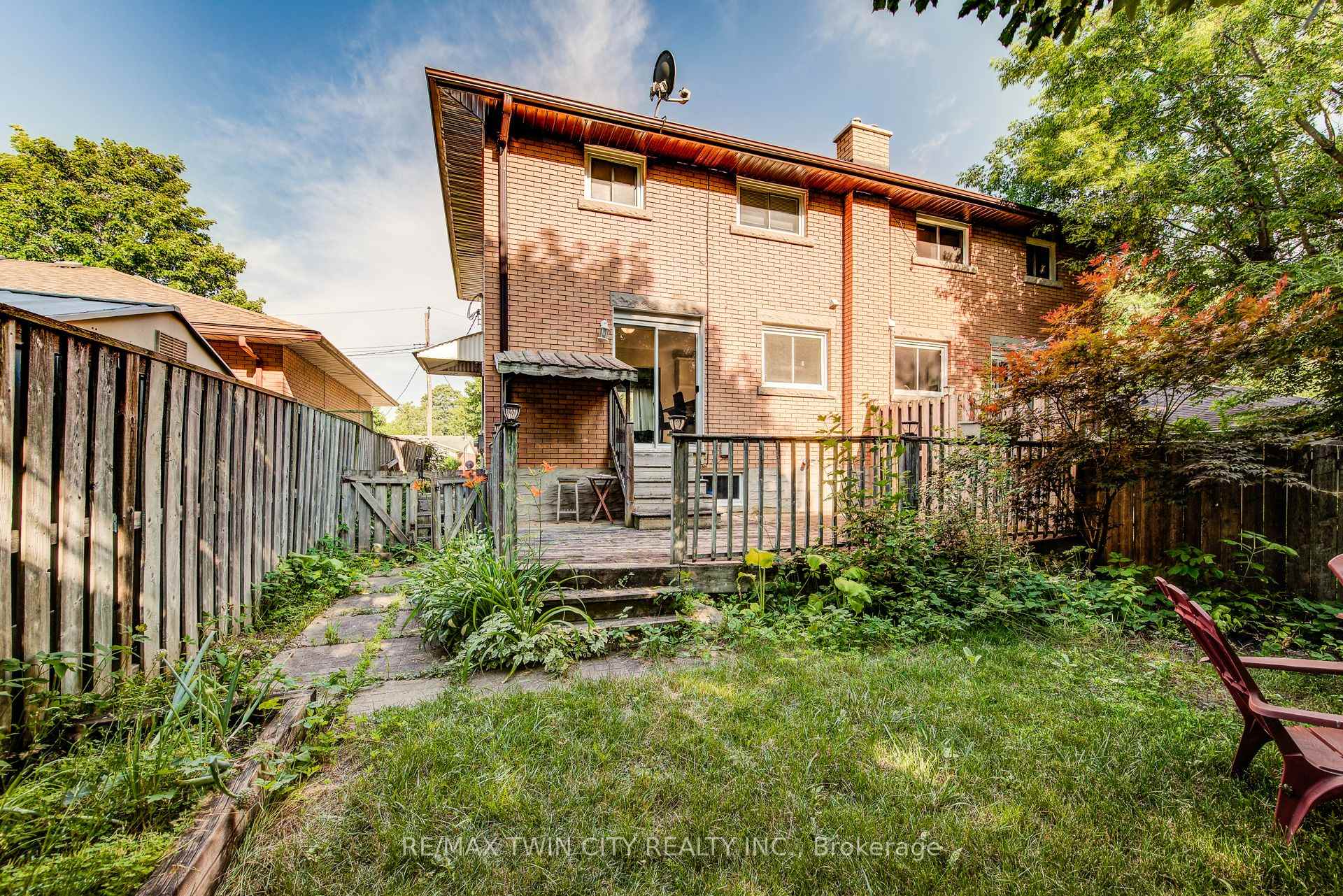 Photo 24 of 124 Wilfred Avenue, Kitchener — HOMEH