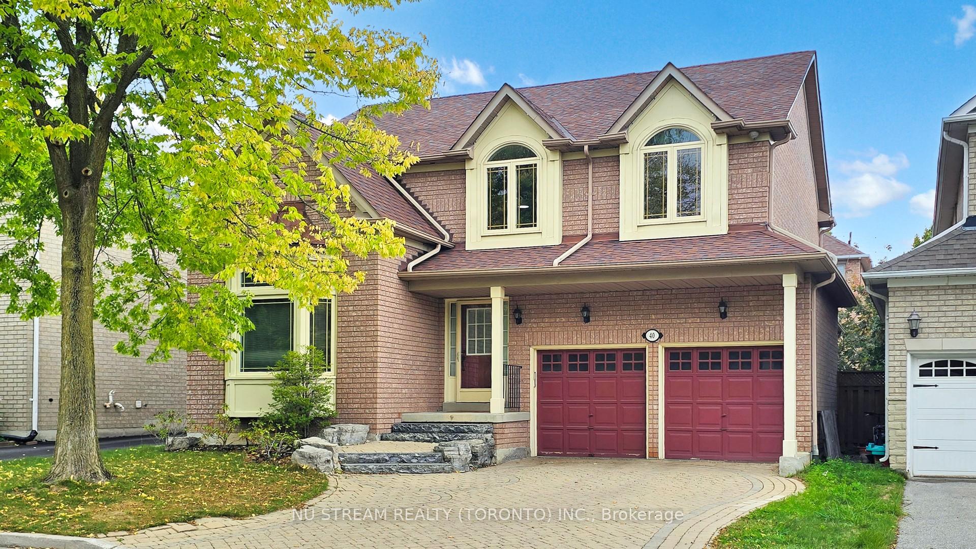 Photo 2 of 40 Primrose Path Crescent, Markham, Legacy — HOMEH