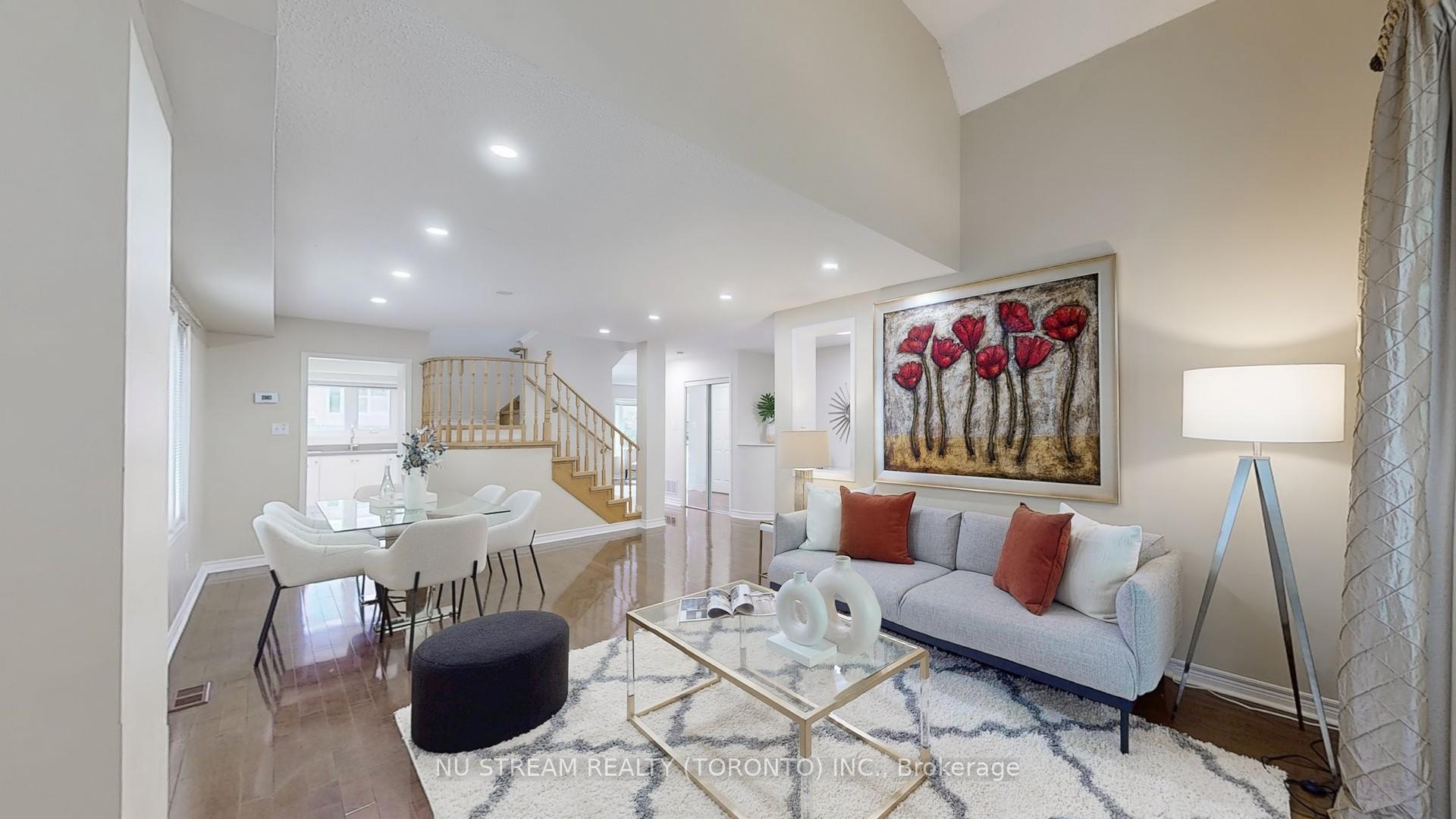 Photo 6 of 40 Primrose Path Crescent, Markham, Legacy — HOMEH