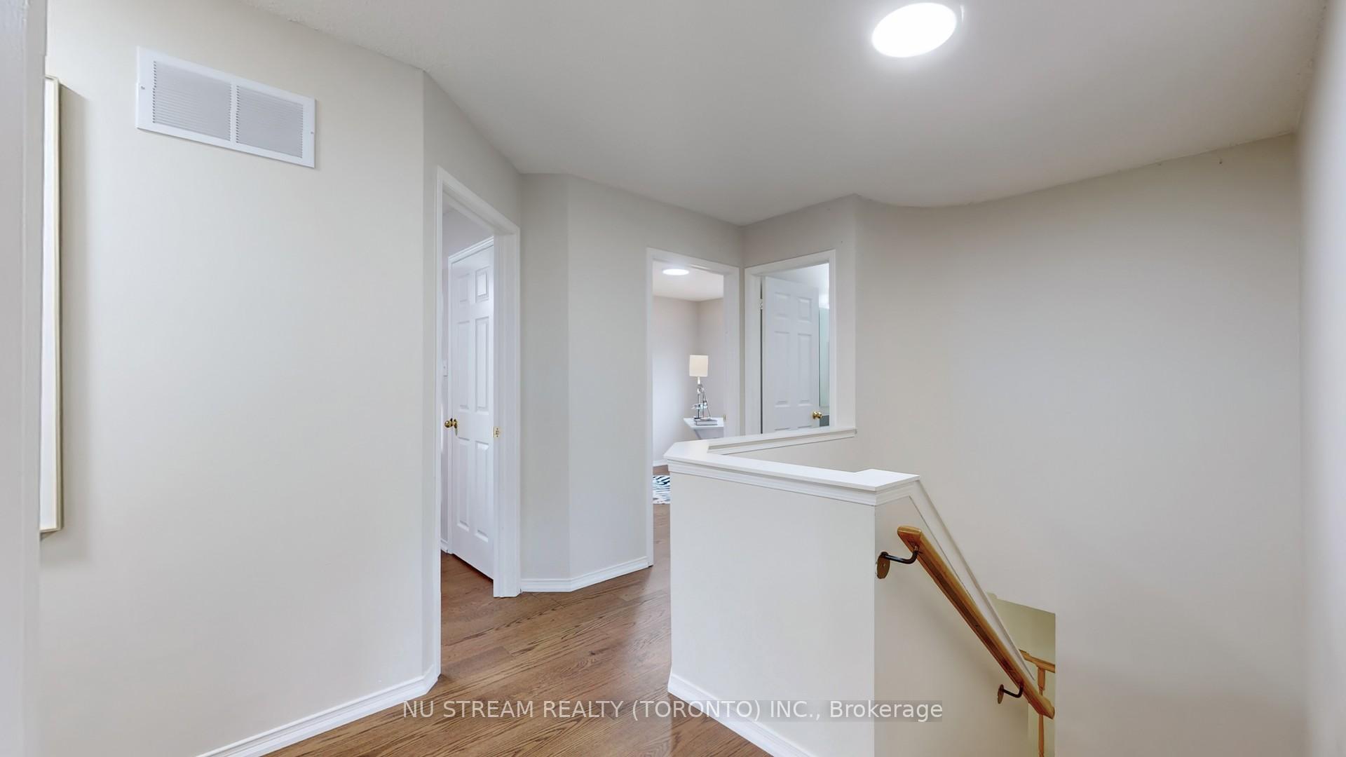 Photo 22 of 40 Primrose Path Crescent, Markham, Legacy — HOMEH