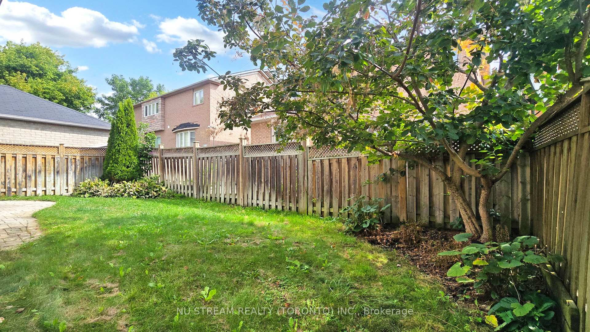Photo 49 of 40 Primrose Path Crescent, Markham, Legacy — HOMEH