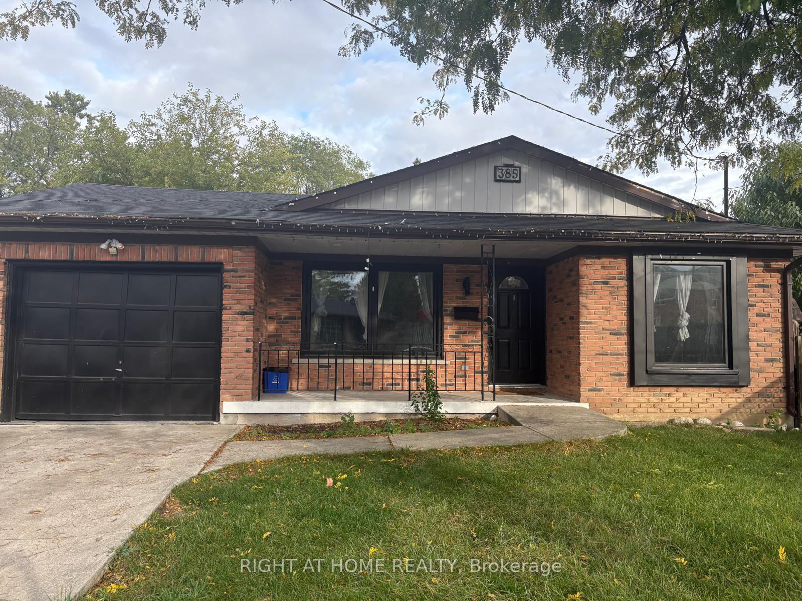 Photo 1 of 385 Montmorency Drive E, Hamilton, Red Hill — HOMEH