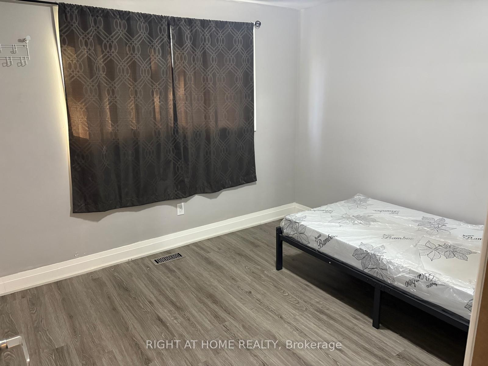 Photo 12 of 385 Montmorency Drive E, Hamilton, Red Hill — HOMEH