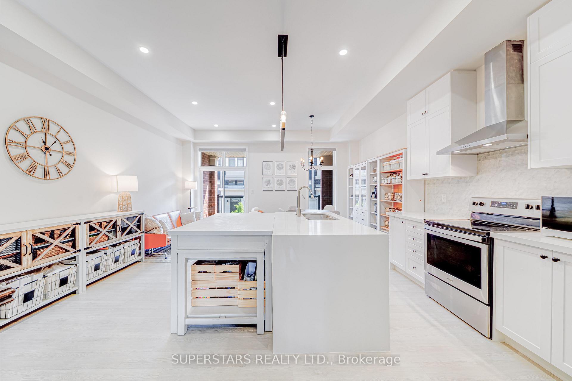 Photo 10 of 58 Armillo Place, Markham, Wismer — HOMEH