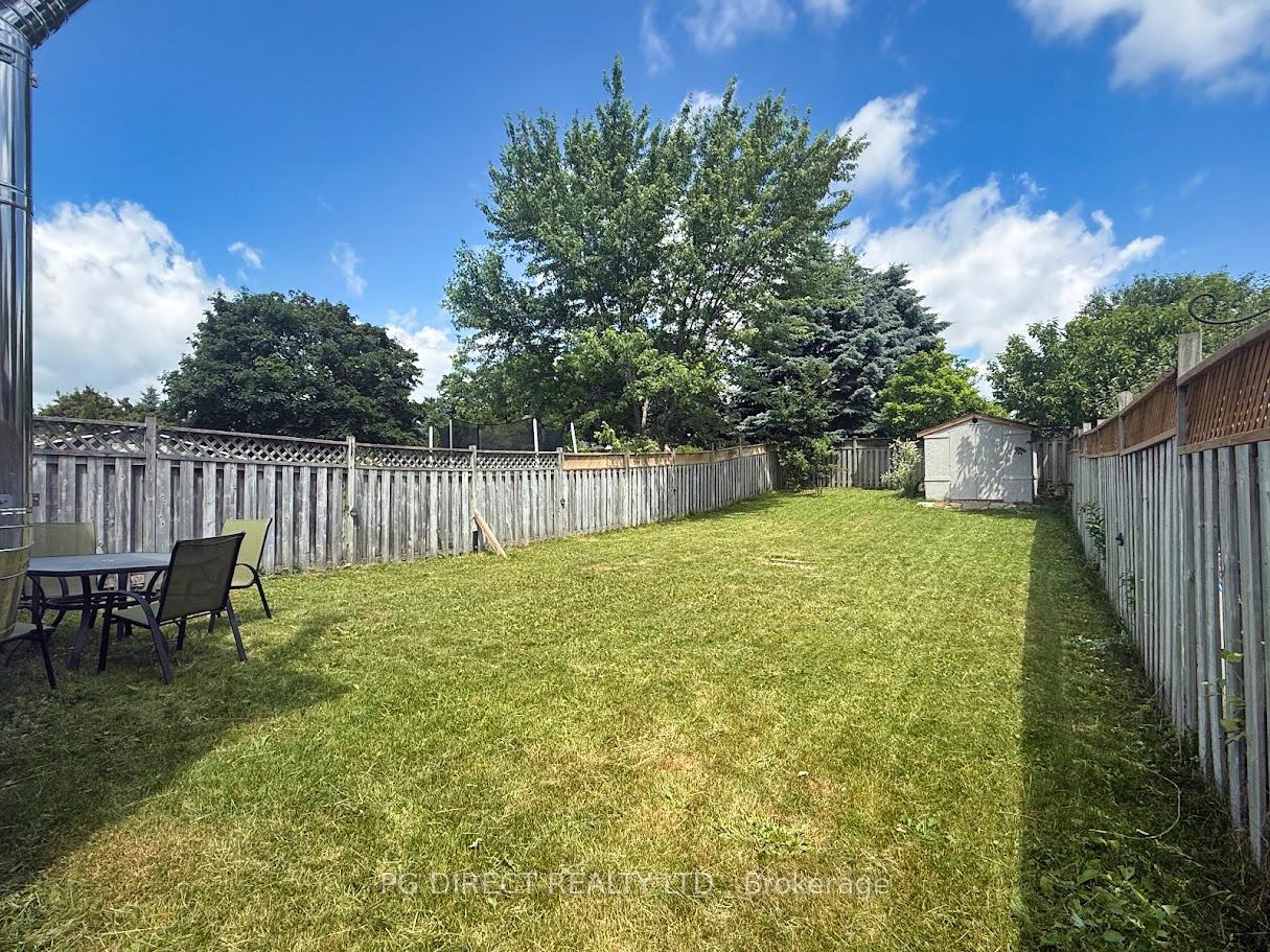 Photo 16 of 116 Oprington Court, Kitchener — HOMEH