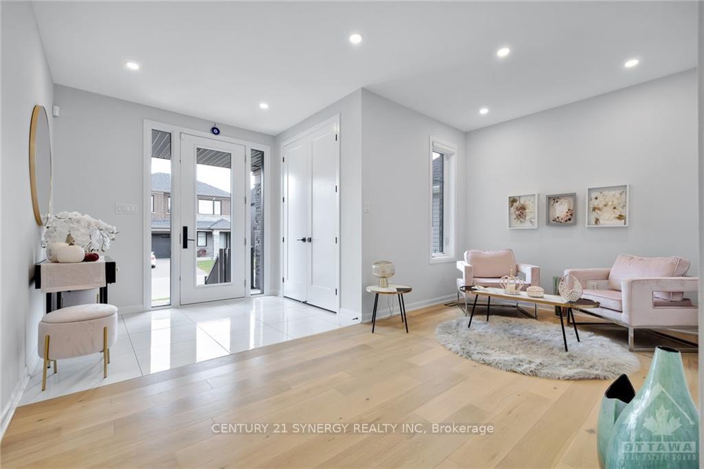 Photo 3 of 240 Skipper Drive, Ottawa, Mahogany Community — HOMEH