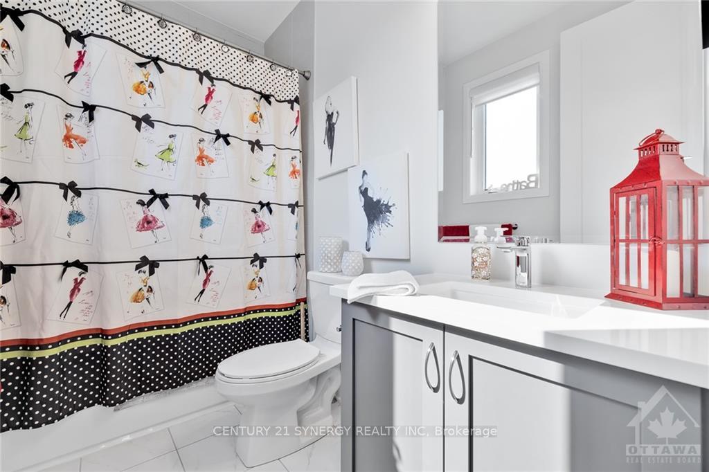 Photo 19 of 240 Skipper Drive, Ottawa, Mahogany Community — HOMEH