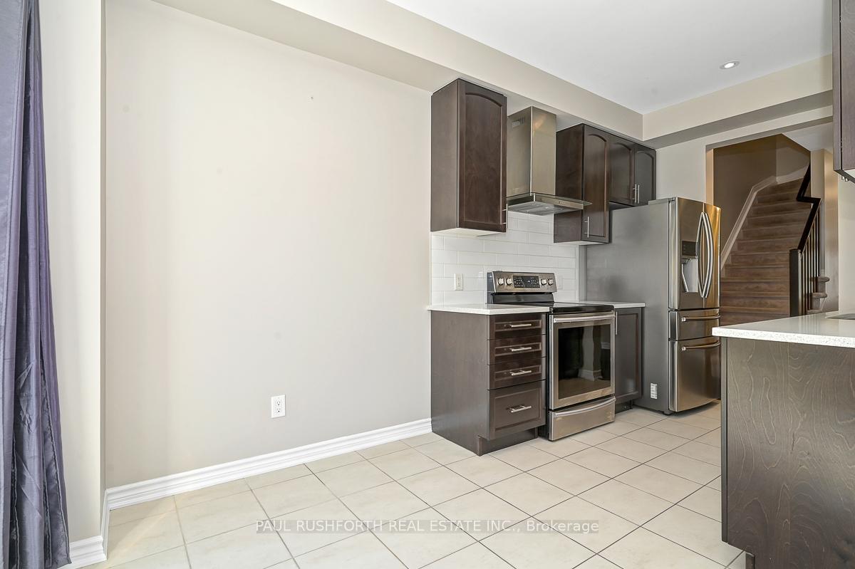 Photo 12 of 51 Tapadero Avenue, Ottawa, Kanata - Emerald Meadows/Trailwest — HOMEH