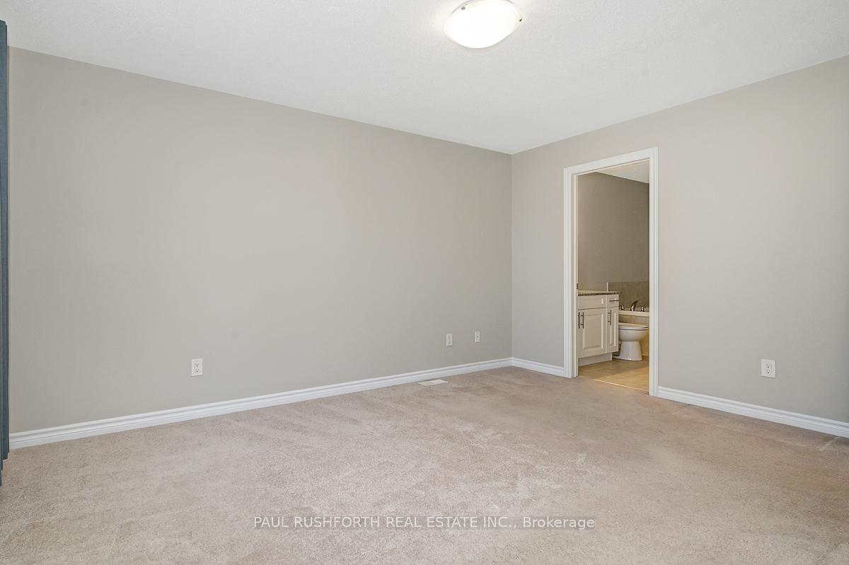 Photo 14 of 51 Tapadero Avenue, Ottawa, Kanata - Emerald Meadows/Trailwest — HOMEH