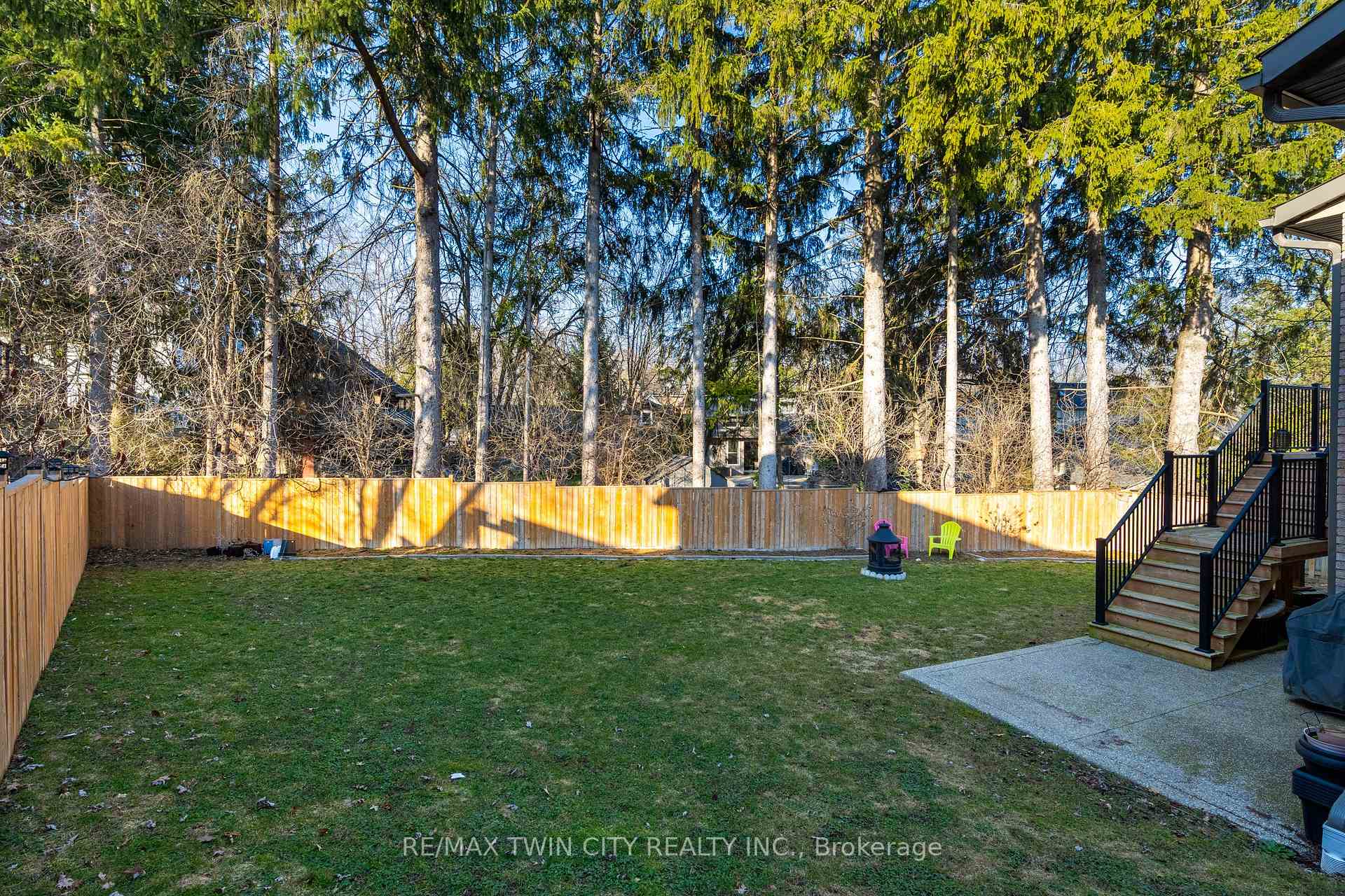 Photo 40 of 8 Mill View Street, Kitchener, Lower Doon — HOMEH