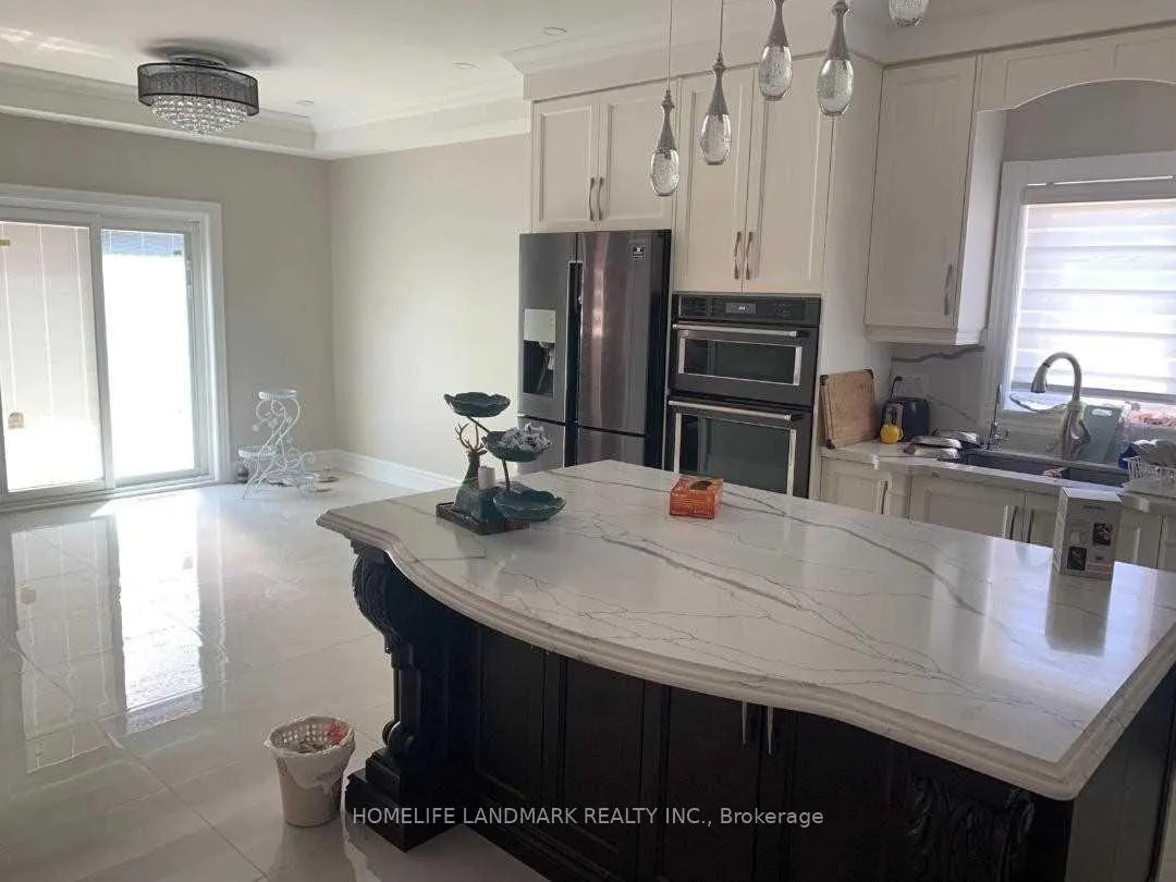 Photo 8 of 595 Highglen Avenue, Markham, Middlefield — HOMEH