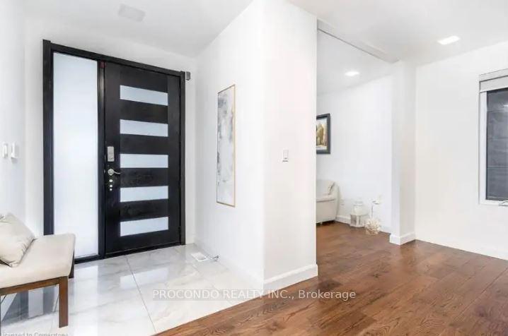 Photo 10 of Unit PENTHOUSE ROOM, 528 Jones Road, Hamilton, Lakeshore — HOMEH