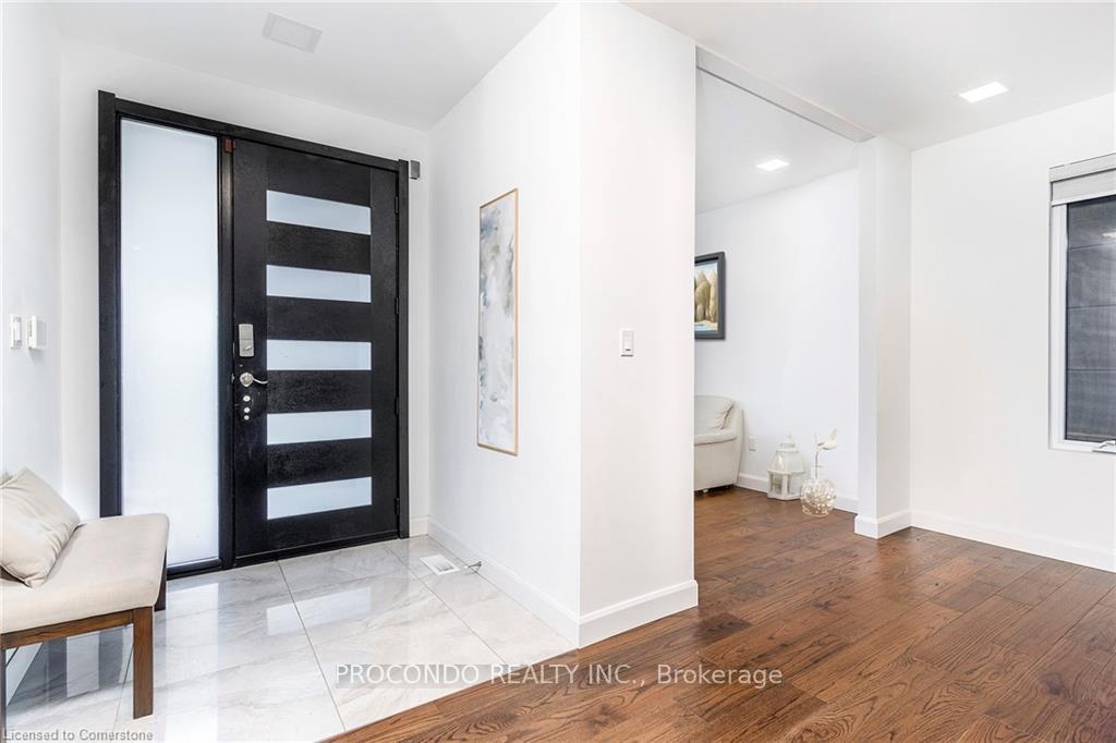 Photo 13 of Unit PENTHOUSE ROOM, 528 Jones Road, Hamilton, Lakeshore — HOMEH