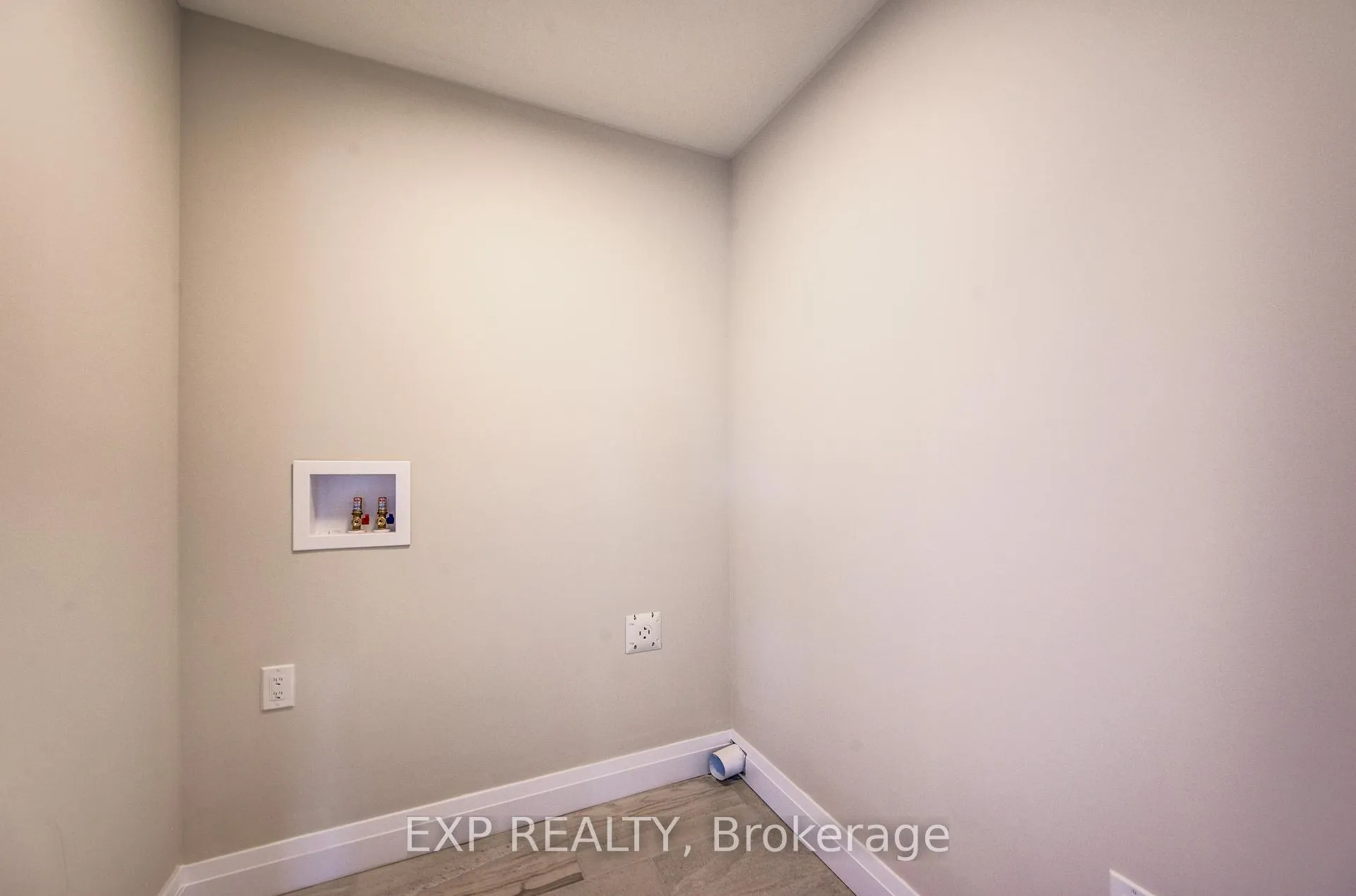 Photo 19 of 102 Thackeray Way, Minto — HOMEH
