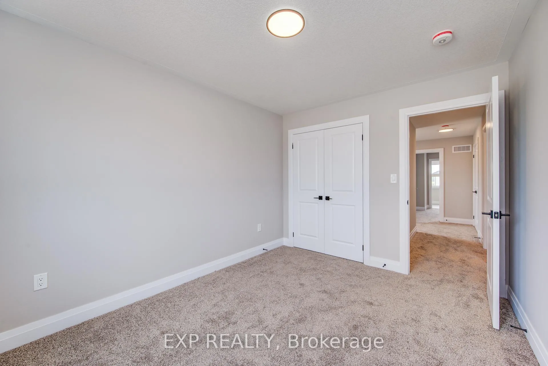 Photo 21 of 102 Thackeray Way, Minto — HOMEH
