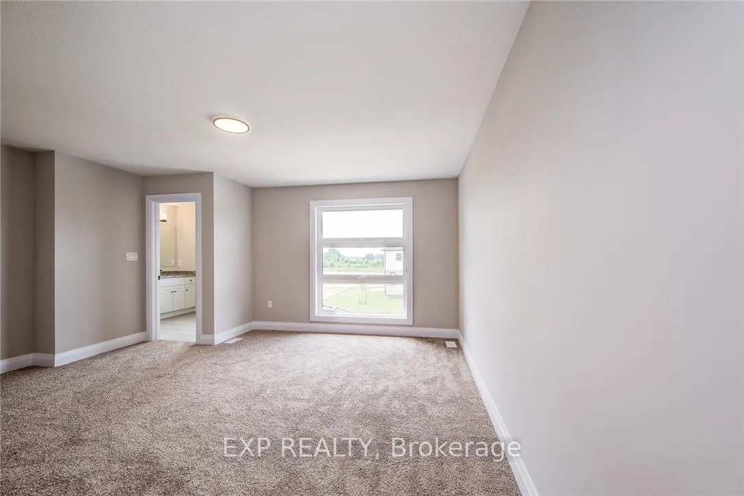 Photo 25 of 102 Thackeray Way, Minto — HOMEH